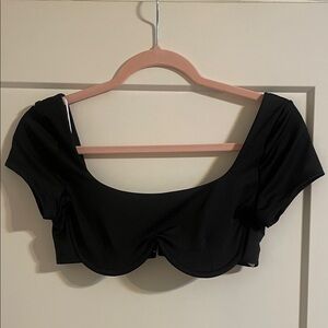 Lulu's Black Crop Top